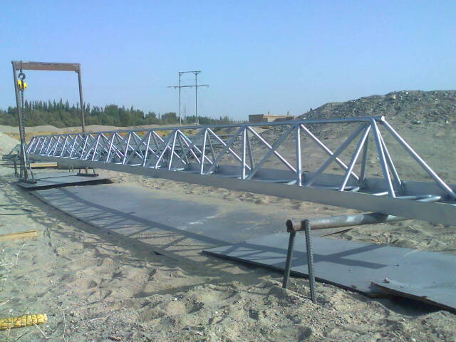 海勃湾专业承揽大中小型喷涂翻新施工业务！